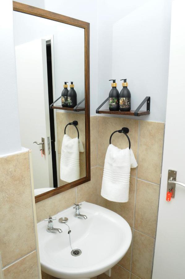 The Island Club Luxury 2 Bedroom Apartment Cape Town Dış mekan fotoğraf
